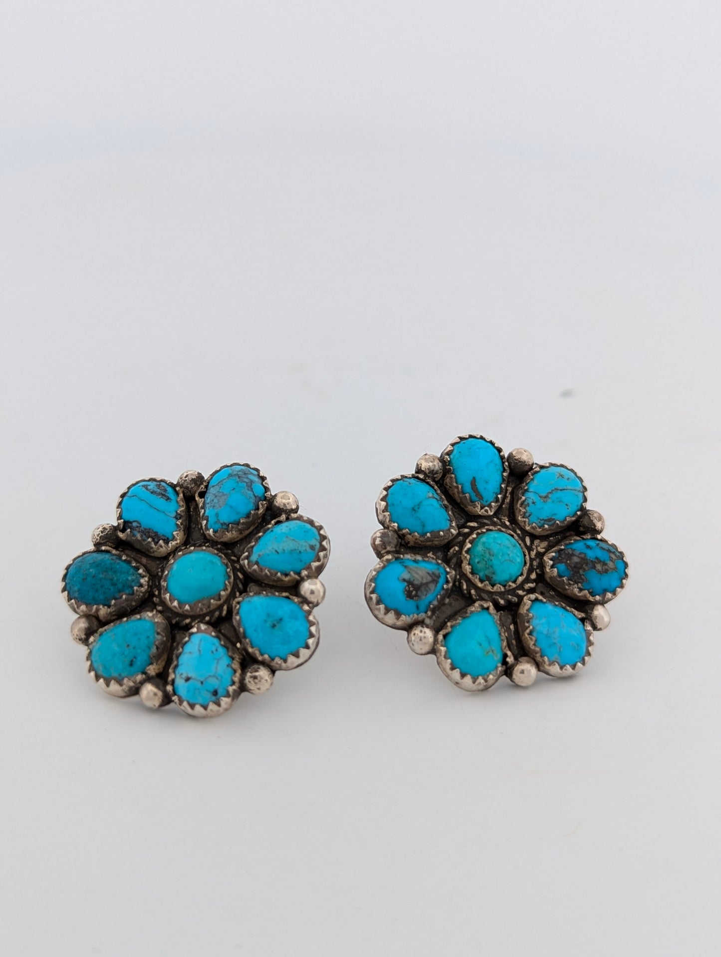 Buckskin Beau | New Native American Handmade Cluster Turquoise Earrings