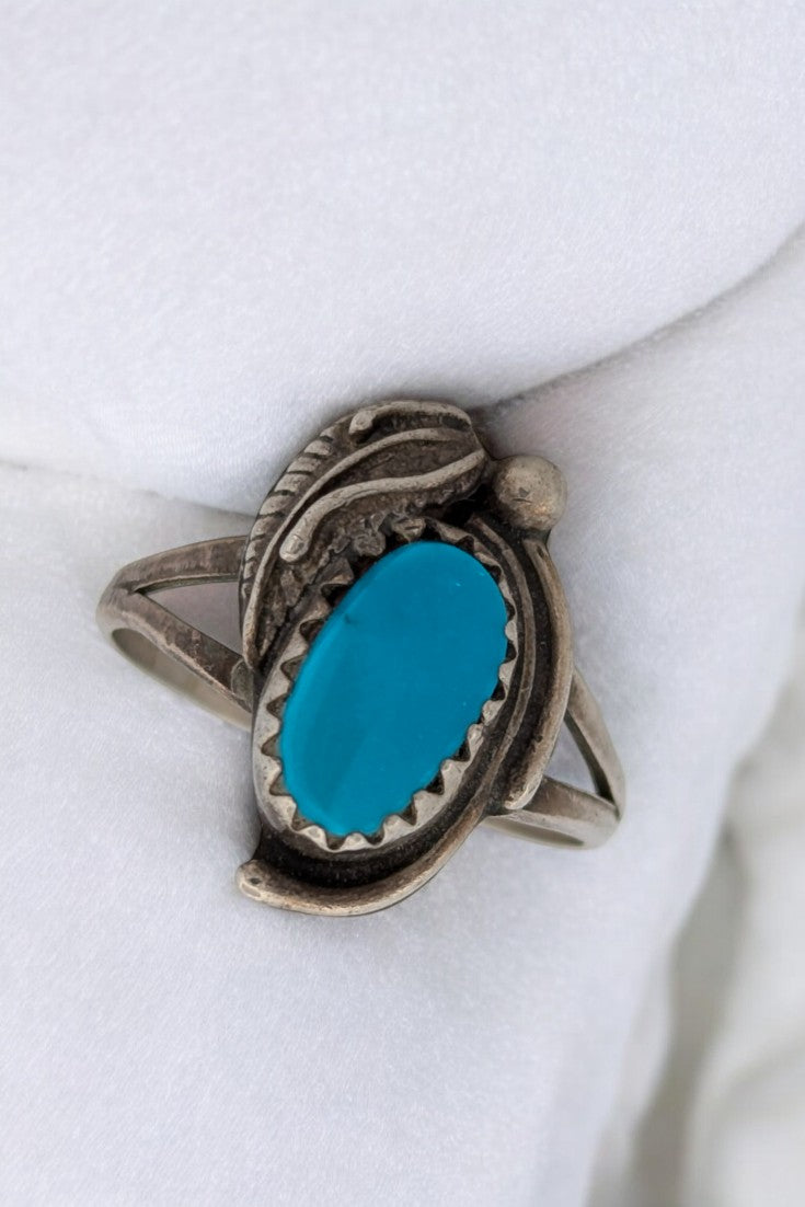 Lone Star | Vintage Handmade Sterling Silver Ring With Feather Accent And Blue Turquoise Stone. Ring Size 5.5