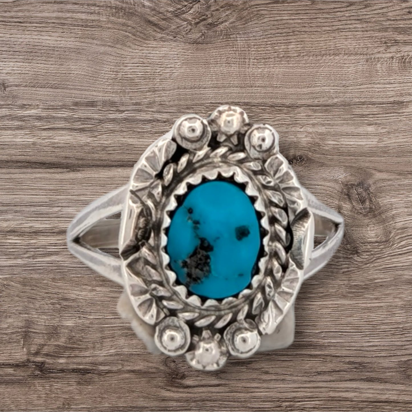 Loredo | Handcrafted Native American Sterling Silver Ring with Turquoise Stone