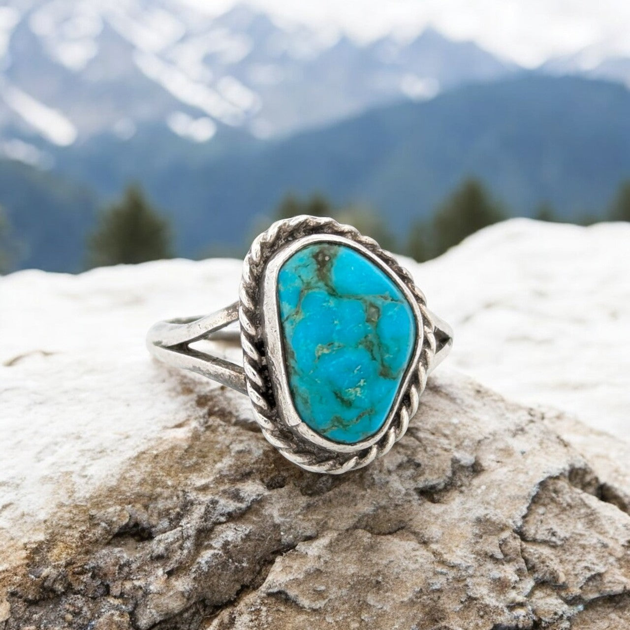 Rocky Springs | Vintage Sterling Silver Ring with Twisted Wire Motif and Bezel Set Blue Turquoise, Size 7