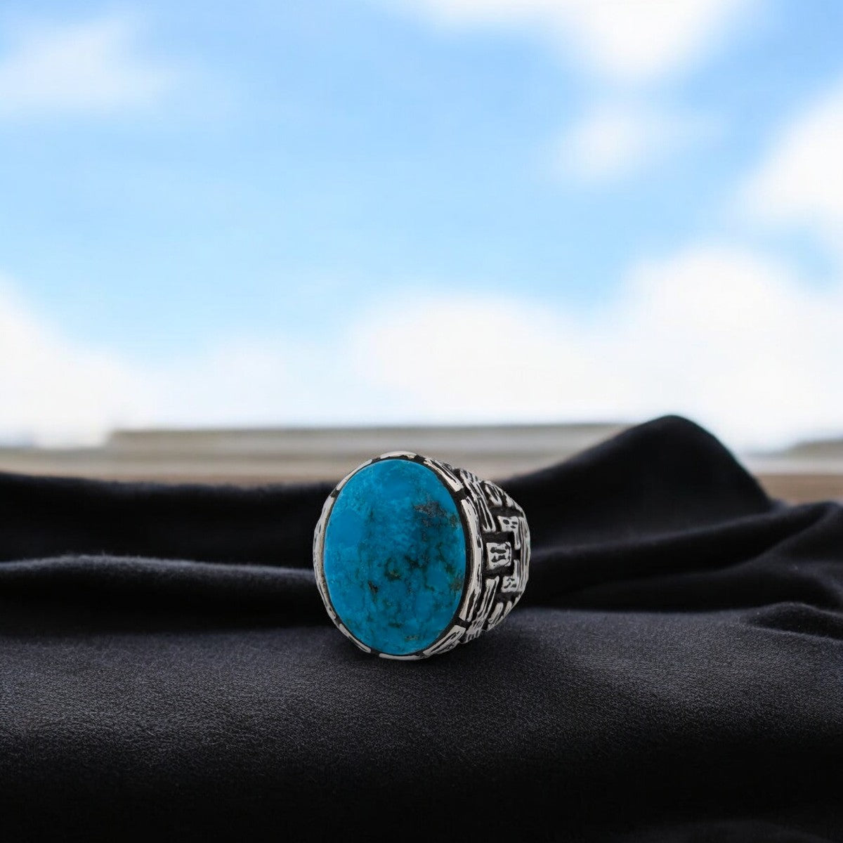 Swift Hill | Sterling Silver & Blue Kingman Turquoise Vintage Style Ring - Size 7