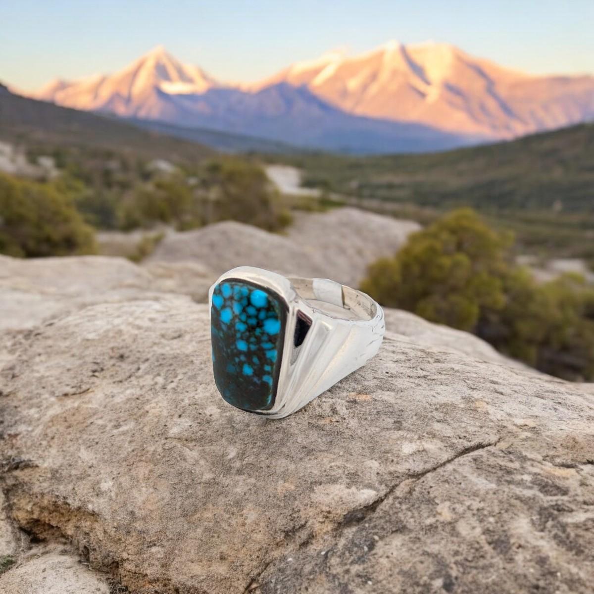 Frosted Trail | Sterling Silver and Kingman Turquoise Handmade Ring - Size 8