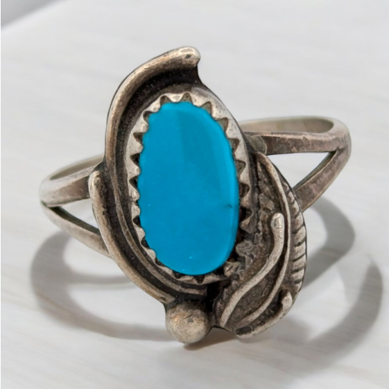 Lone Star | Vintage Handmade Sterling Silver Ring With Feather Accent And Blue Turquoise Stone. Ring Size 5.5